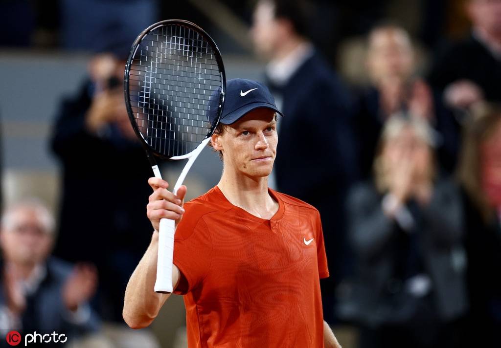 九游娱乐网站-法网力克澳网，辛纳惊艳四座